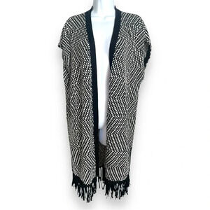Chico’s Black & White Open Front Sweater Vest with Fringe Size 2, NWT